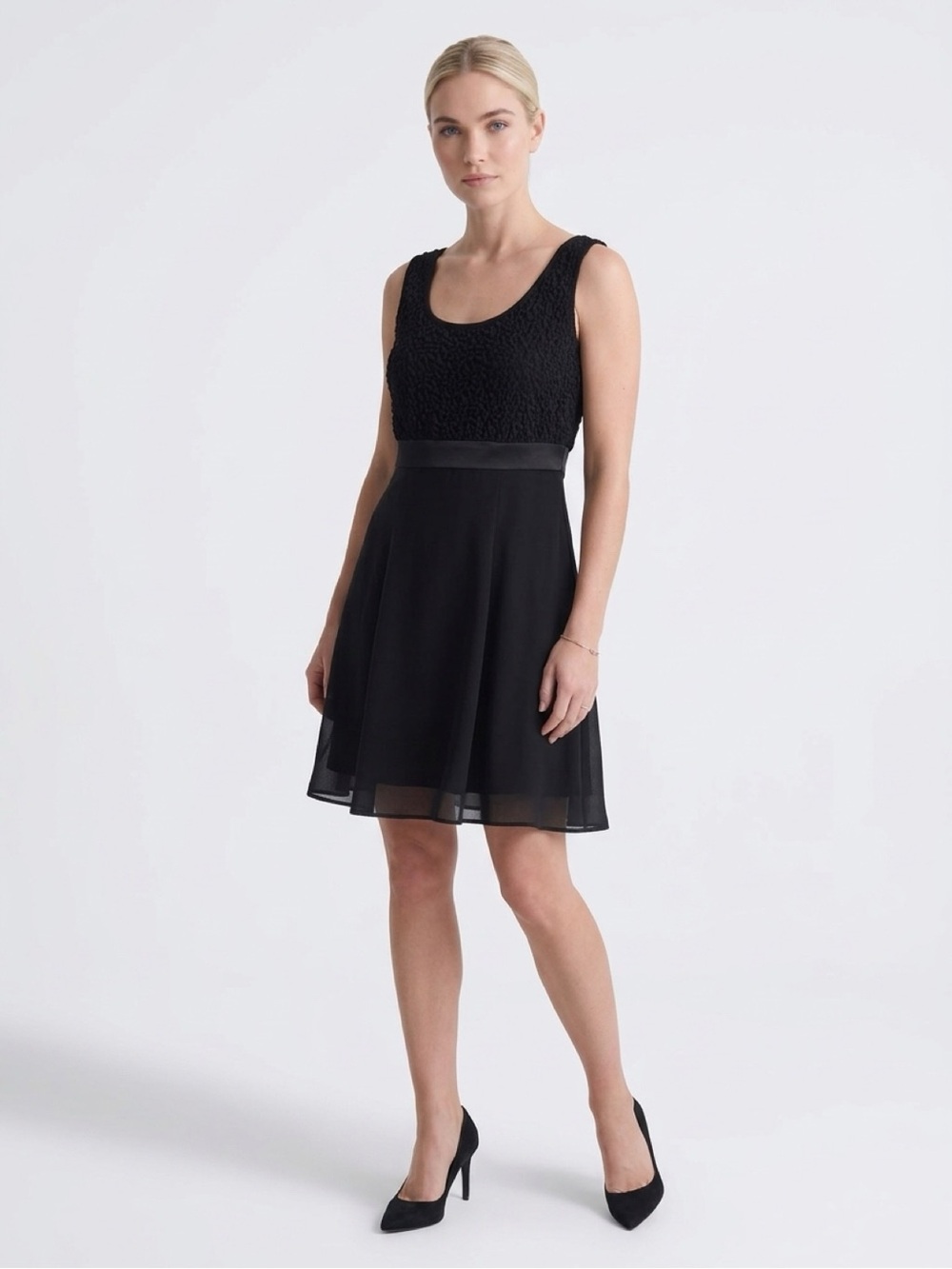 Black Sleeveless Scoop Neck Midi Dress with Satin Waistband
